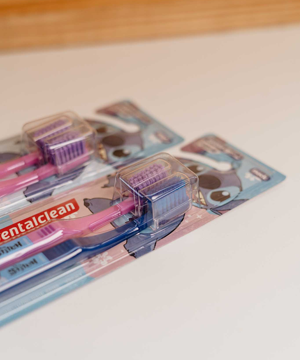 Escova de Dentes Stitch - Juvenil (2 Unidades) - Imagem 2